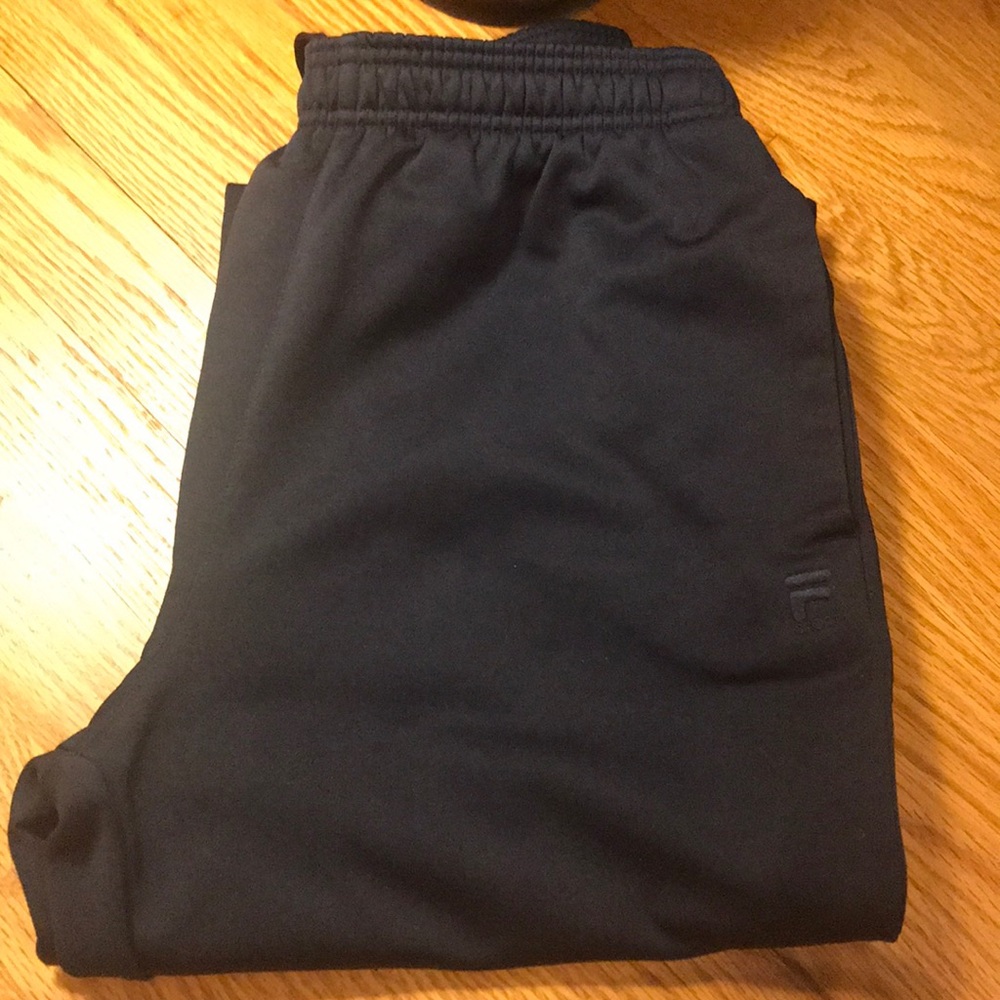 Boys navy blue pants size 18/20